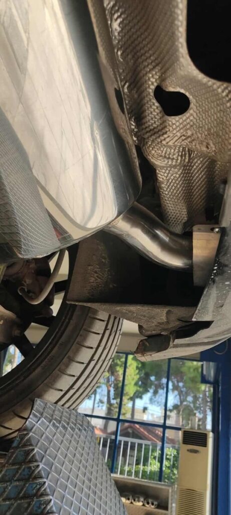 Mercedes AMG A 45 Ανοξείδωτη εξάτμιση catback f70 μαζί με κλαπέτο