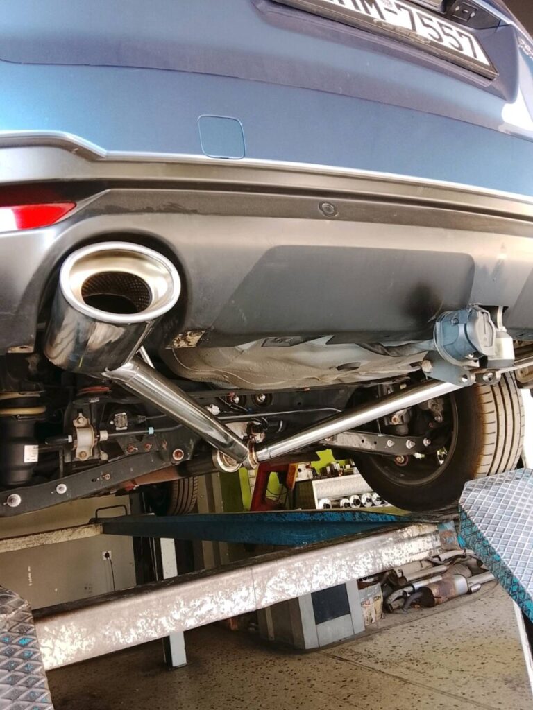 Subaru forester Τελικές απολήξεις οβάλ inox αριστερά δεξιά